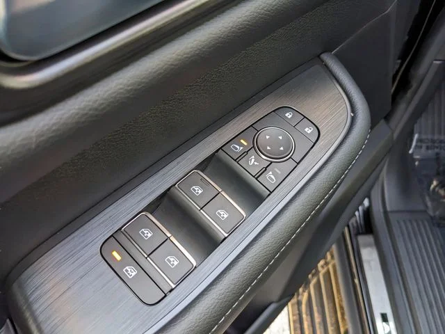 2026 Nissan Armada Platinum Reserve - Photo 16