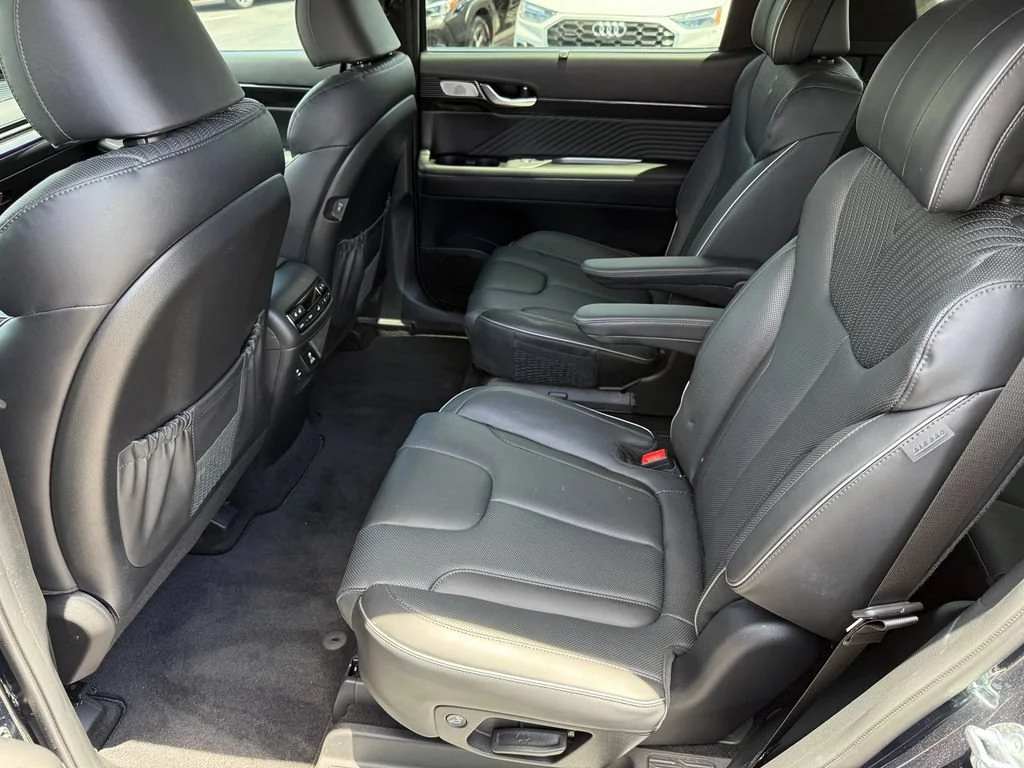 Used 2025  Hyundai Calligraphy image 19