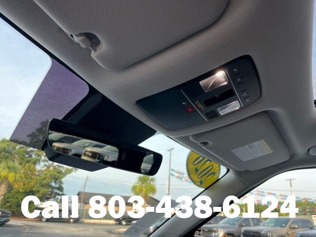 Used 2026 White Hyundai SEL Convenience image 29