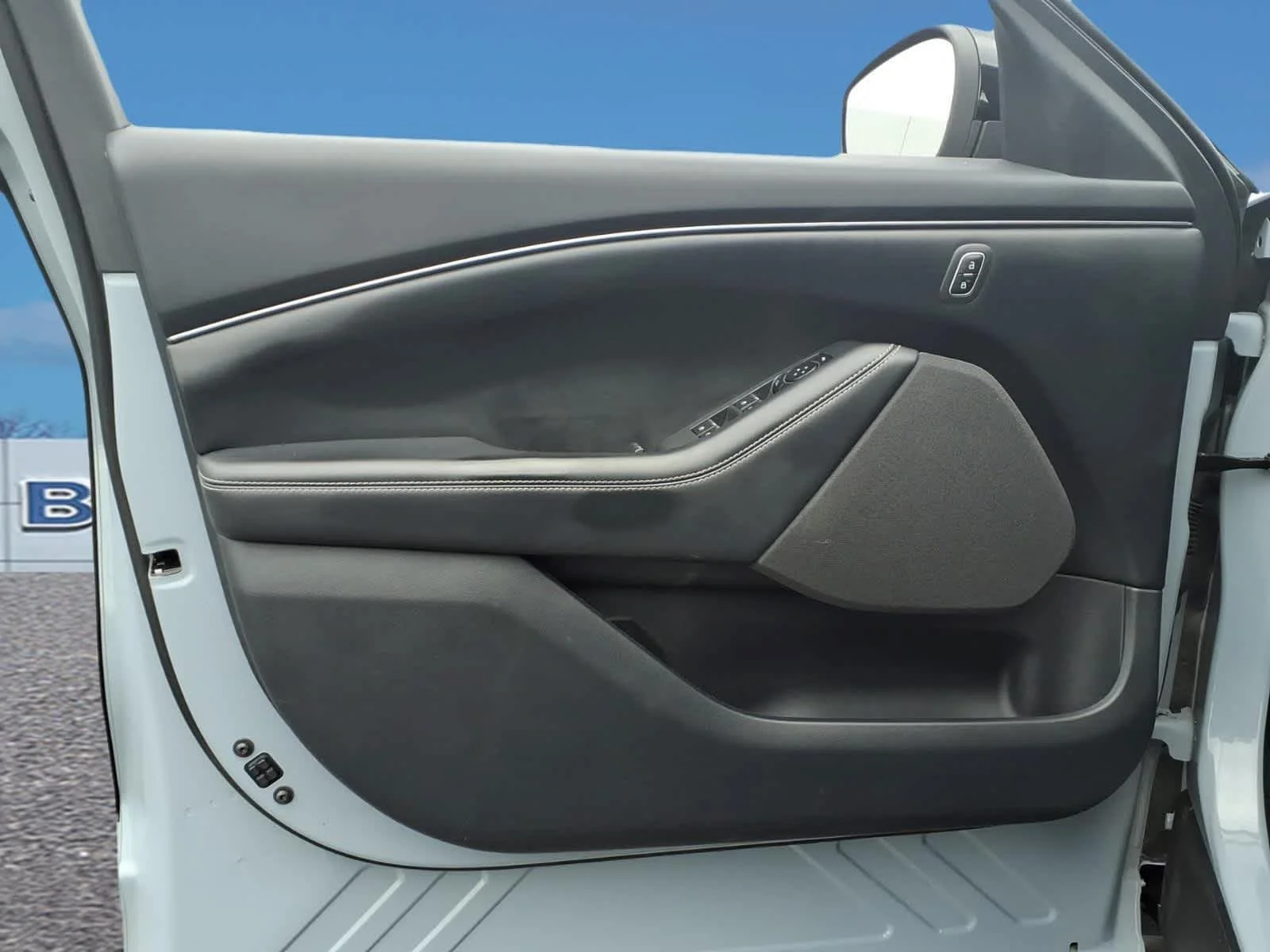 Used 2024 Glacier Gray Metallic TriCoat Ford Select image 13