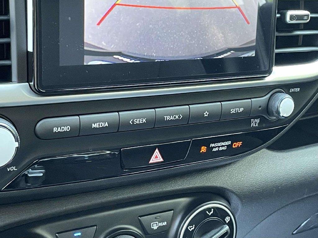 New 2026 Silver Hyundai SE image 25