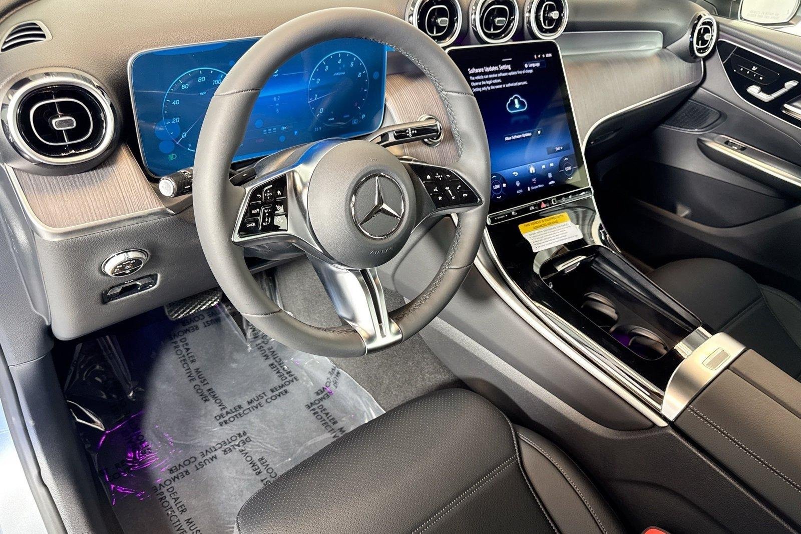 New 2026 Cirrus Silver Metallic Mercedes-Benz GLC 300 image 9
