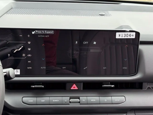 New 2027 Brown Kia X-Line S image 17