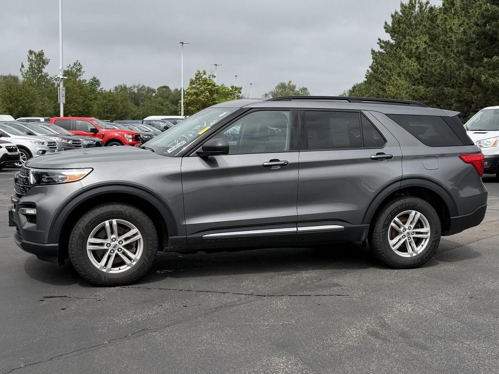 Used 2023 Carbonized Gray Ford XLT image 2