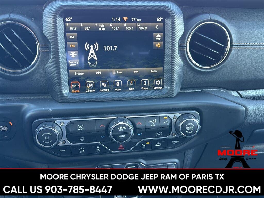 Used 2023 Black Clearcoat Jeep High Altitude image 12