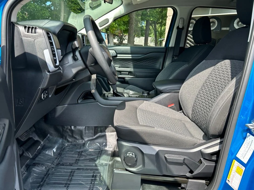 Used 2025 Blue Ford XL image 14
