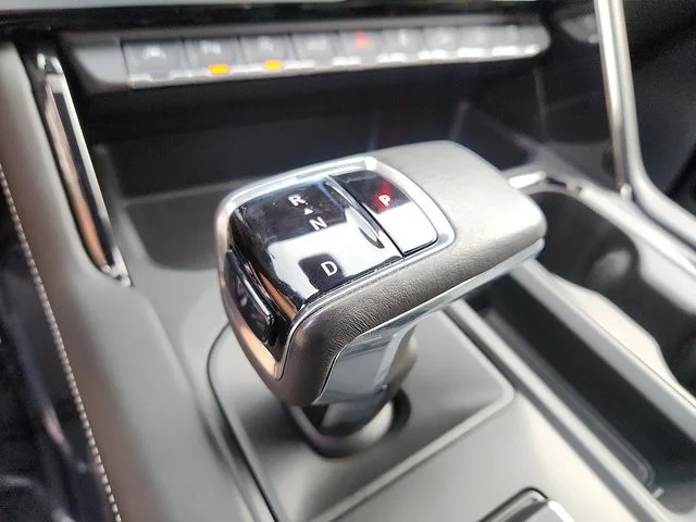 Used 2022 Black GMC AT4X image 15