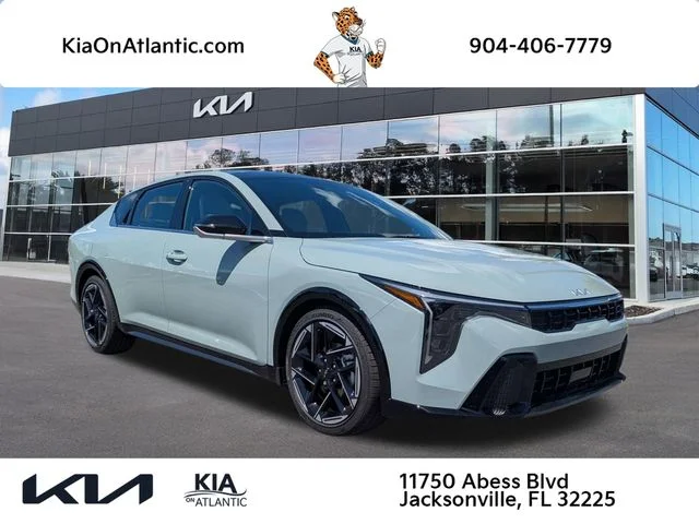 2026 Kia K4 GT-Line AT's photo