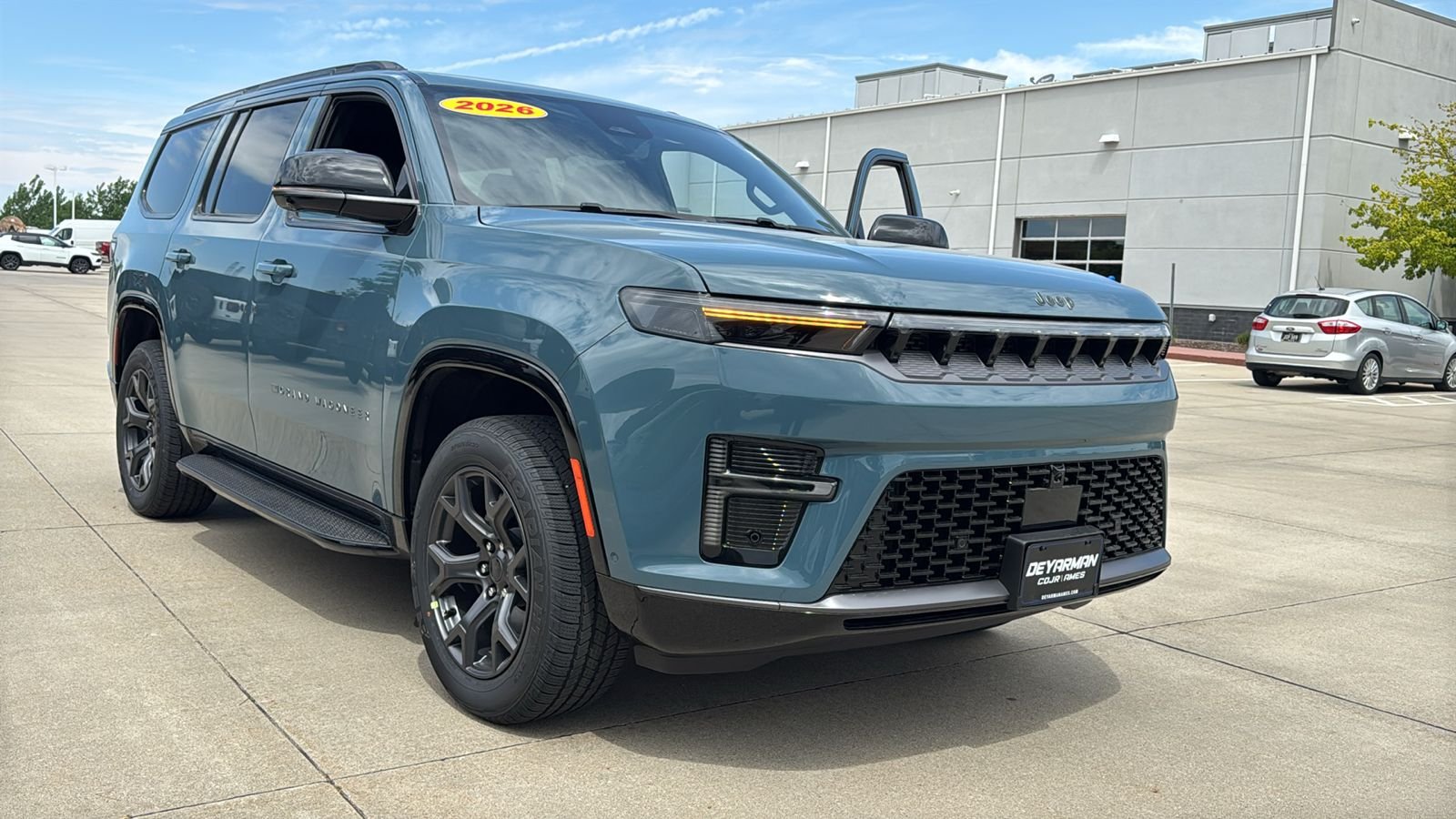 New 2026 Steel Blue Exterior Paint Jeep Limited Altitude image 2
