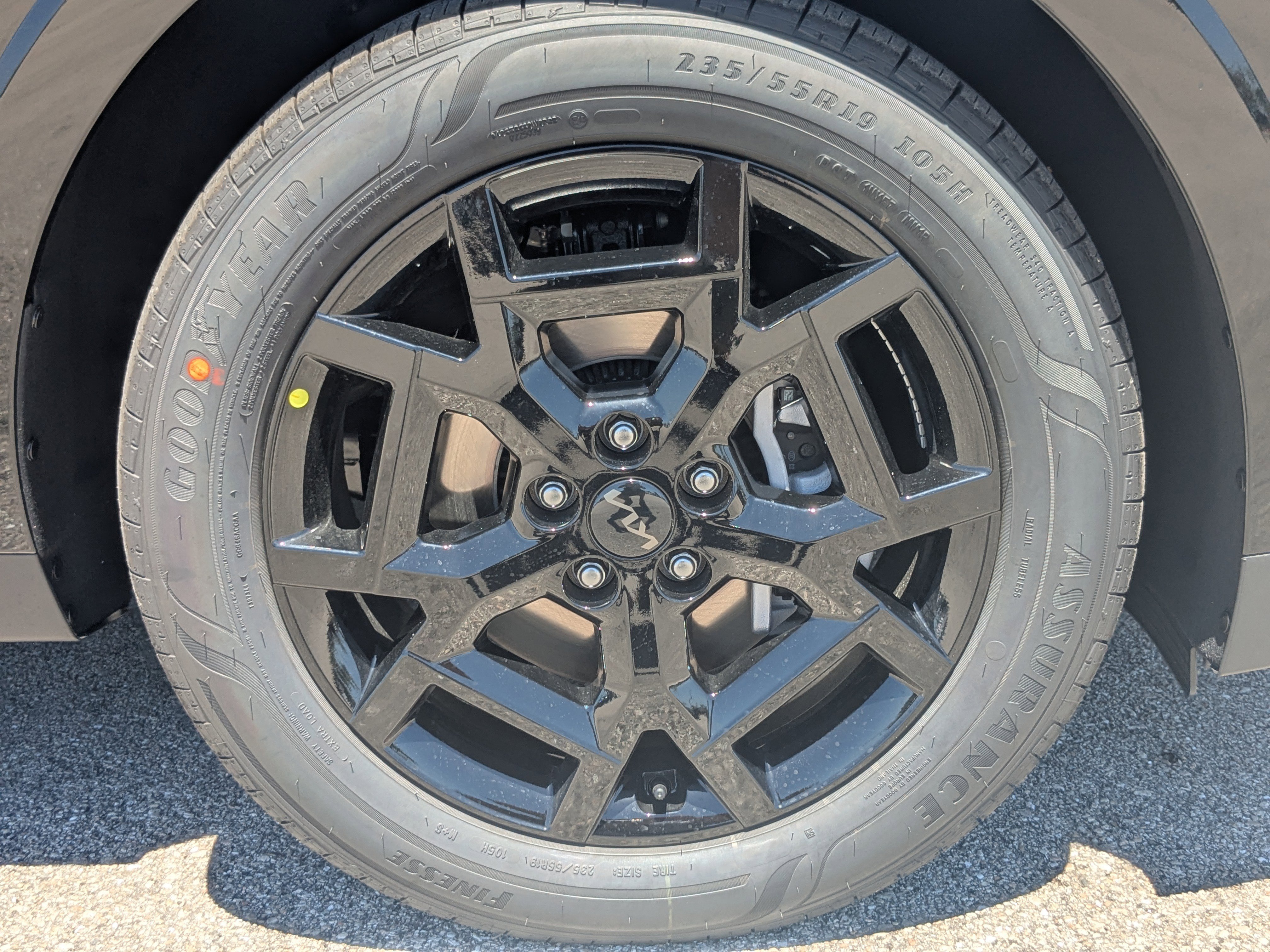 New 2026 Aurora Black Pearl Kia SX image 11