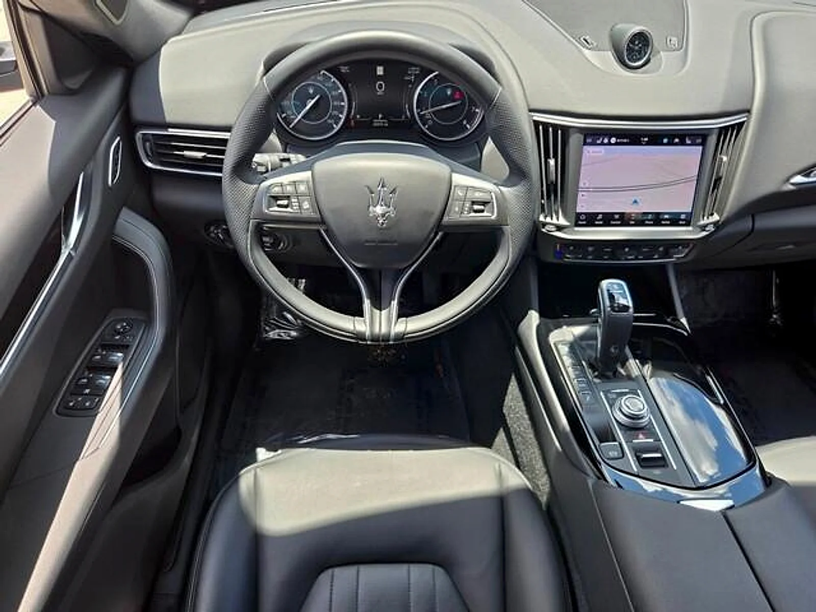 Used 2023 Nero Ribelle Metallic Maserati GT image 12