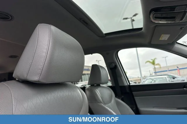 Used 2020 White Hyundai SEL image 20