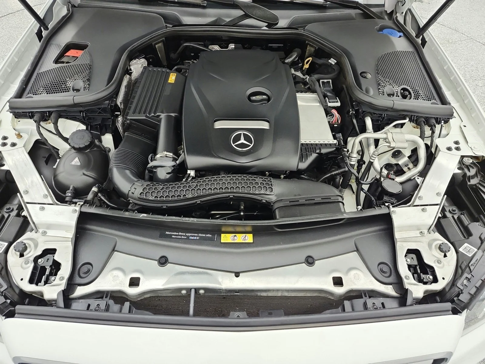 Used 2018 Polar White Mercedes-Benz E 300 RWD Sedan image 16
