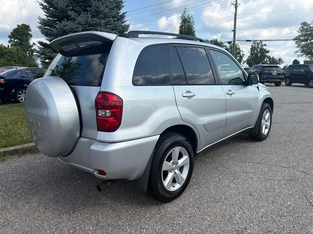 Used 2004 Gray Toyota Base image 6