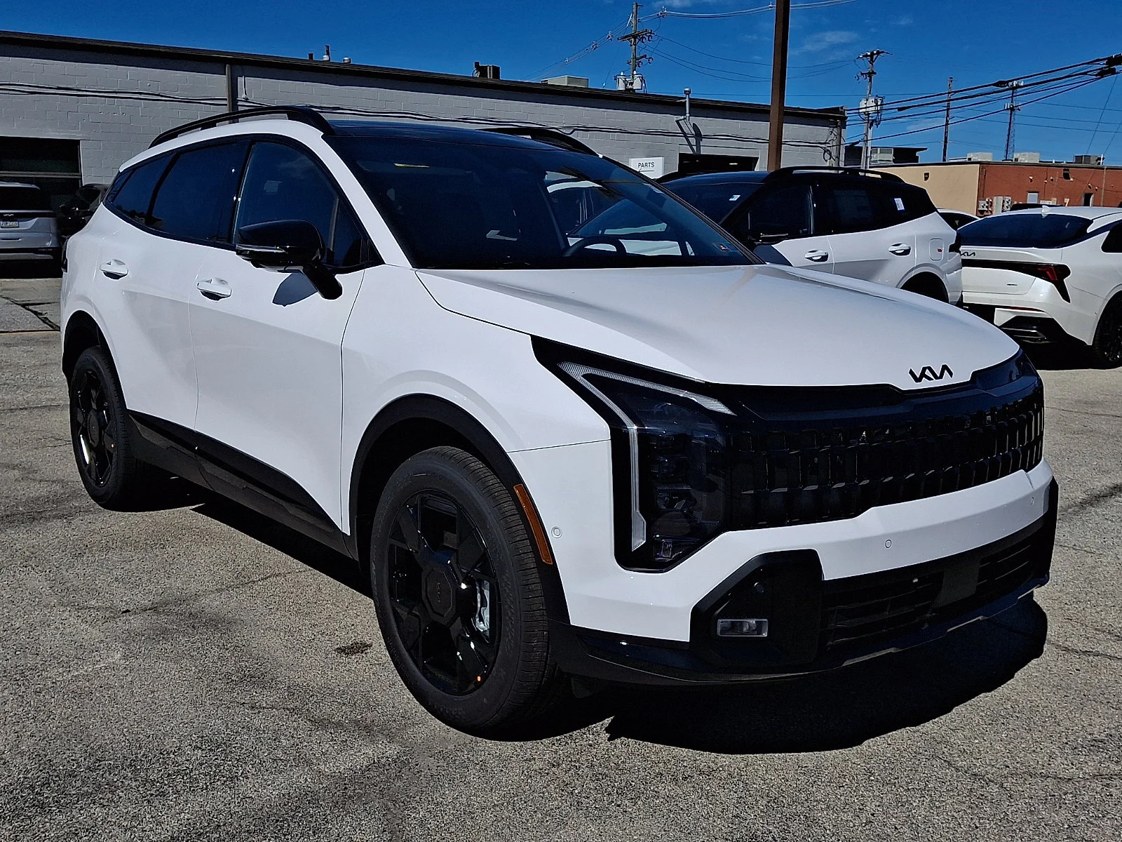 New 2027 White Kia X-Line image 1