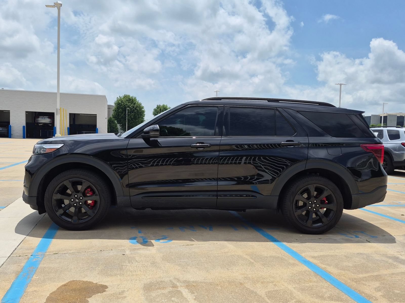 Used 2023 Agate Black Metallic Ford ST 4WD image 9
