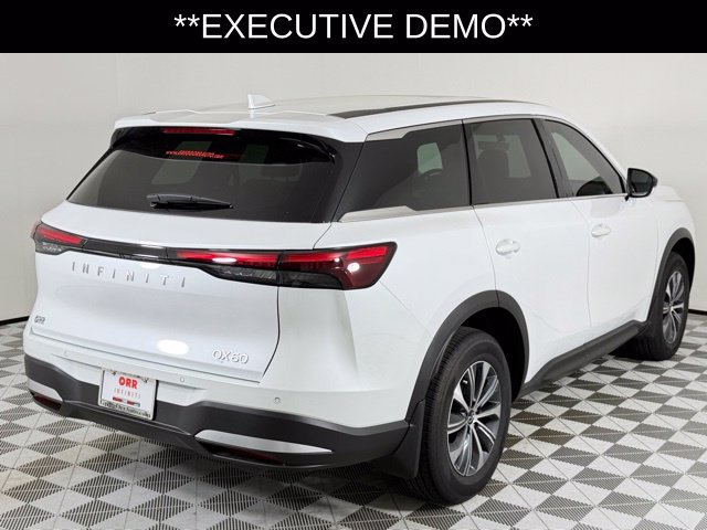 Used 2026 White INFINITI PURE image 8