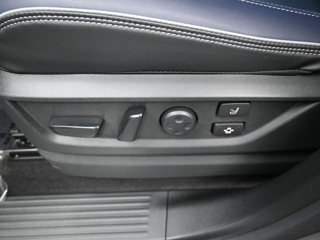 New 2026 2T DYNAMIC META INFINITI Sport 4WD image 15