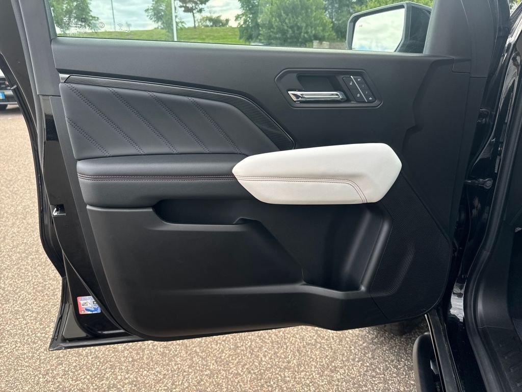 2024 GMC Canyon AT4X - Photo 12