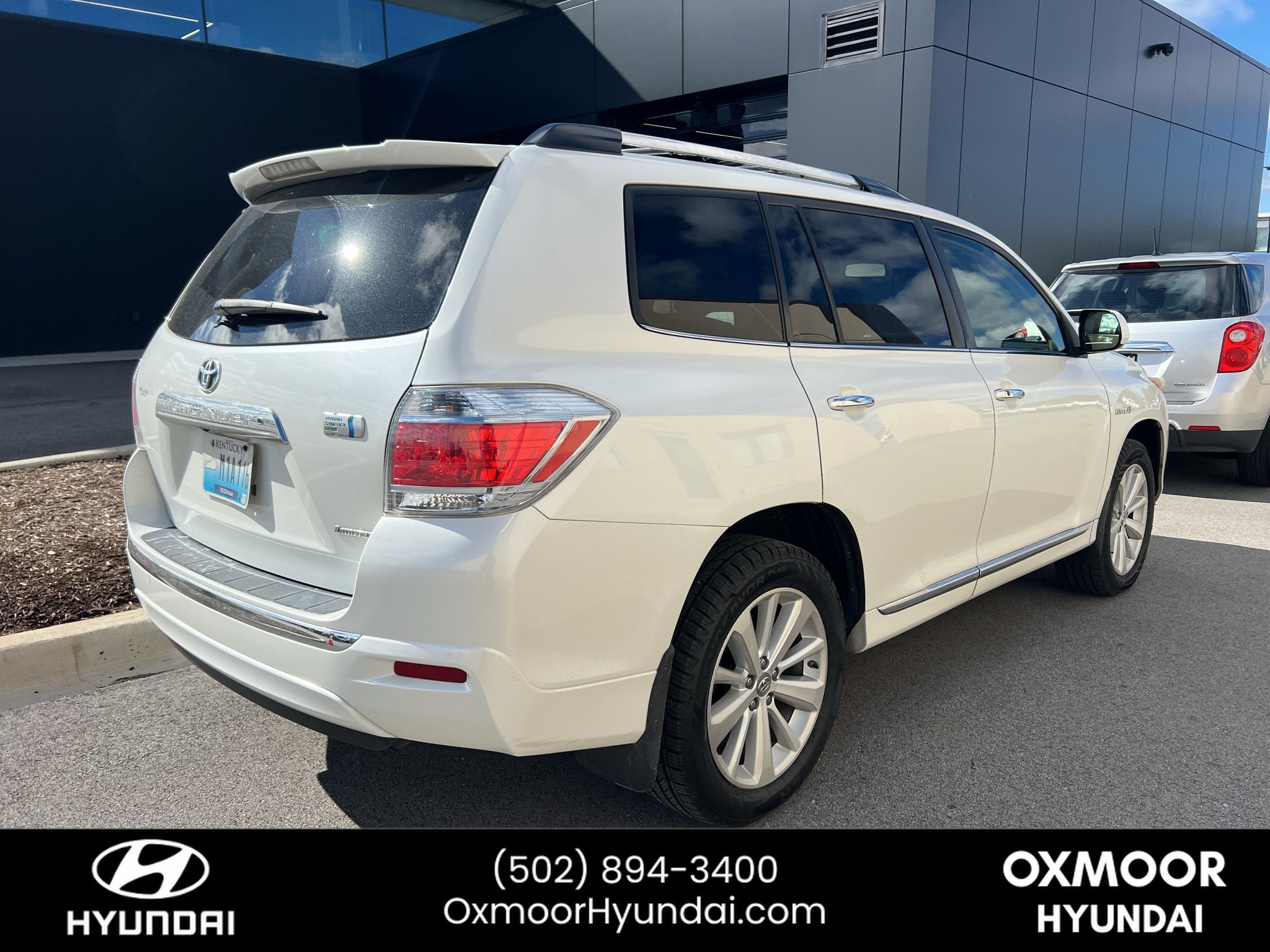 Used 2013 Blizzard Pearl Toyota Limited image 20