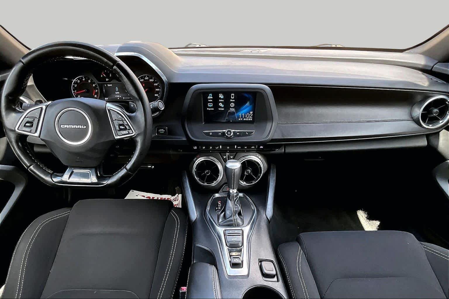 Used 2018 Silver Ice Metallic Chevrolet 1LT image 19