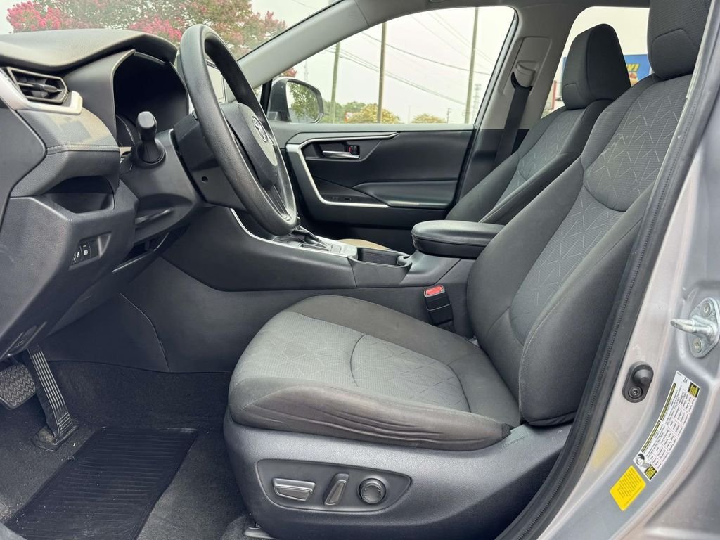 Used 2024 Silver Toyota XLE image 20