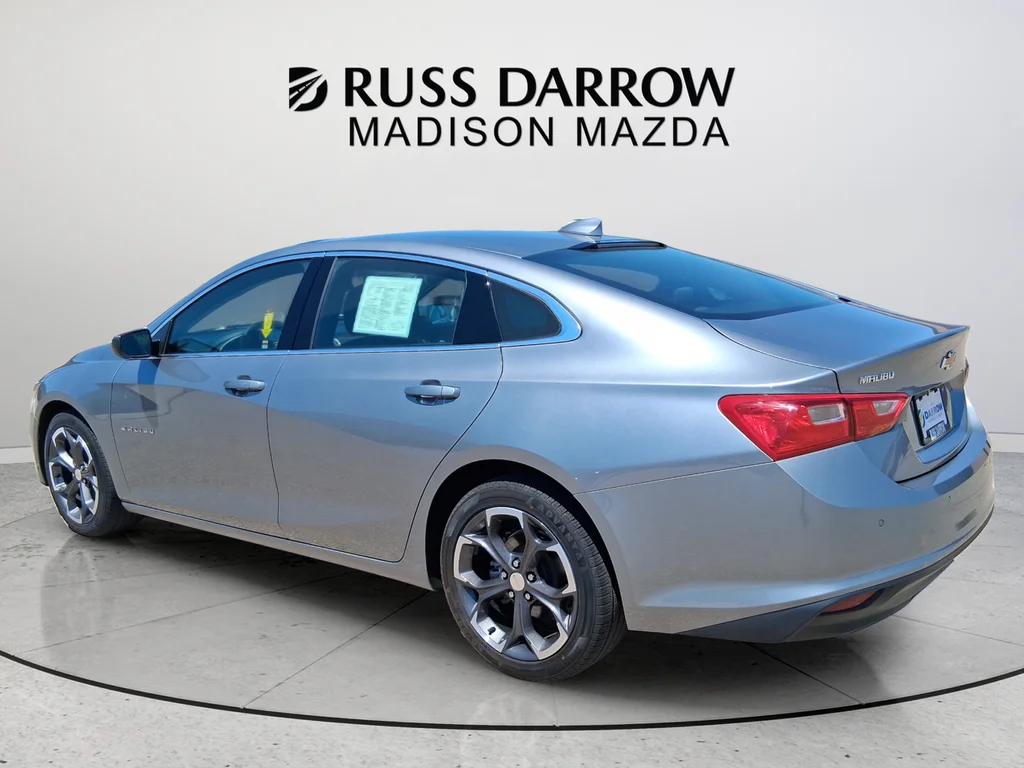 Used 2024 Gray Chevrolet LT image 3