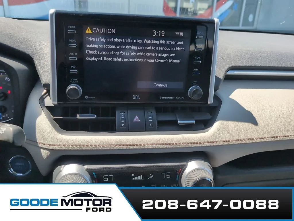 Used 2021 Lunar Toyota XLE Premium image 10