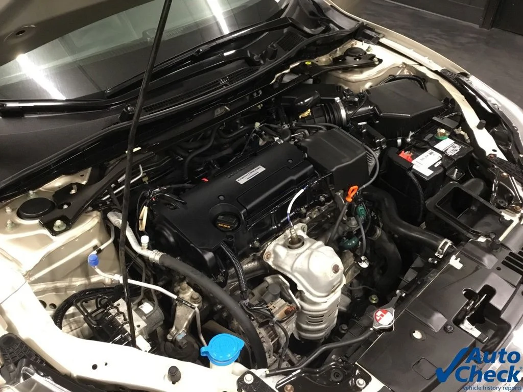 Used 2017 Beige Honda EX-L image 41