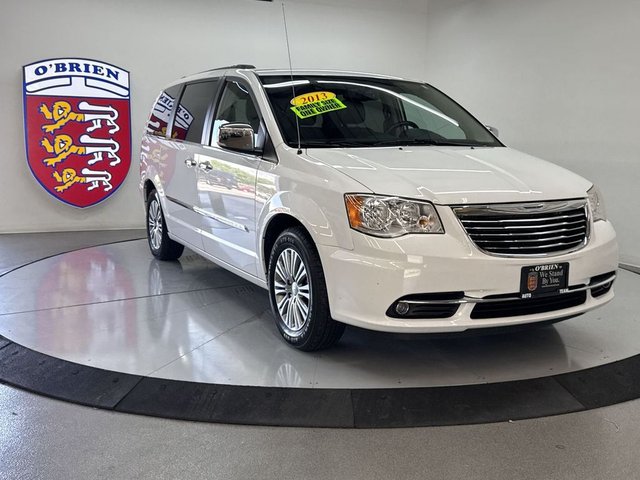 2013 Chrysler Town & Country Touring-L