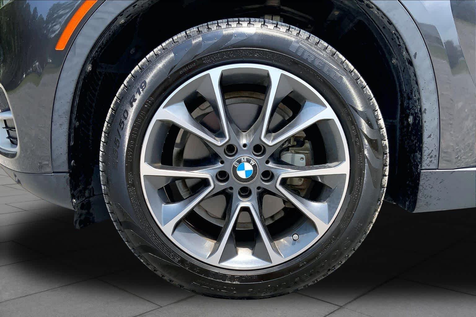 Used 2018 Dark Graphite Metallic BMW sDrive35i image 11