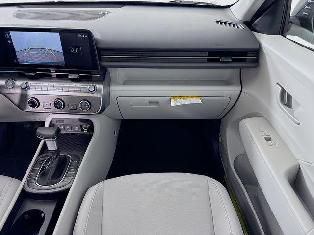 New 2026 Blue Hyundai SE FWD image 33