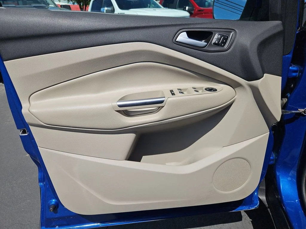 Used 2017 Lightning Blue Metallic Ford Titanium image 10