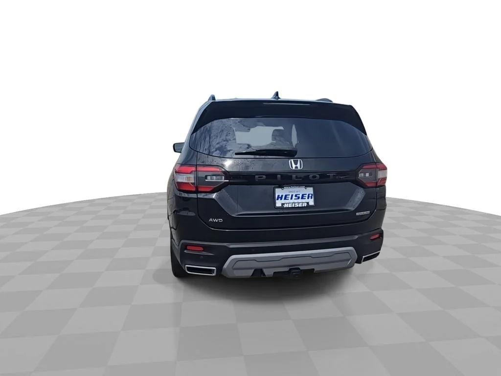 Used 2023  Honda Touring image 7