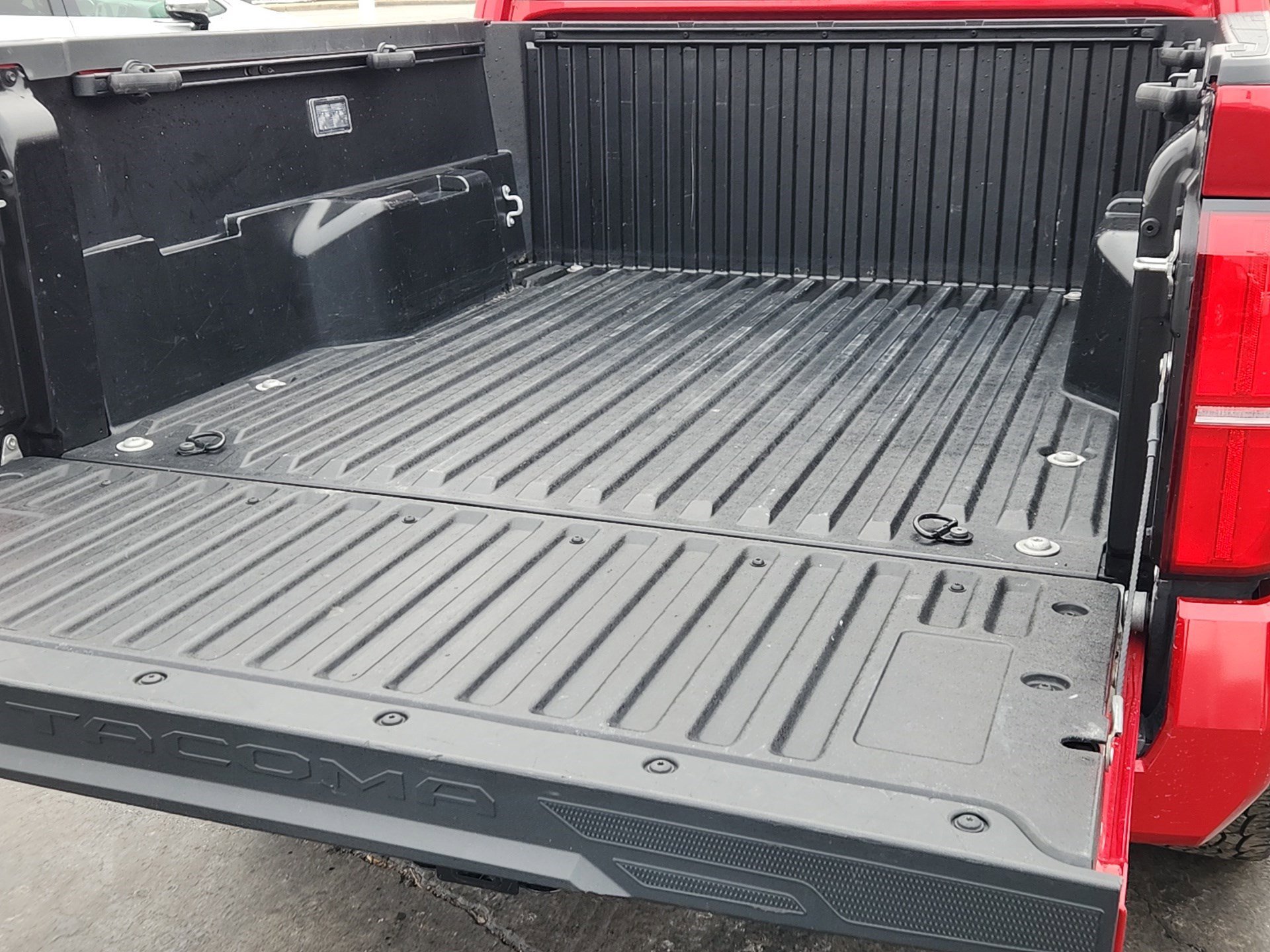 2024 Toyota Tacoma TRD Off Road - Photo 24