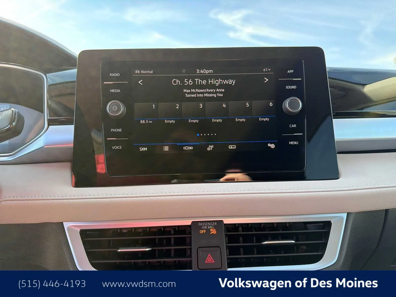 New 2026 Pure White Volkswagen SE image 17