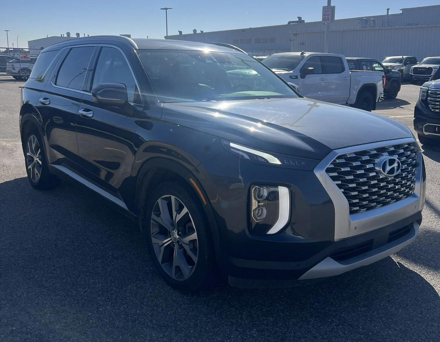 Used 2020 Gray Hyundai Luxury AWD image 7