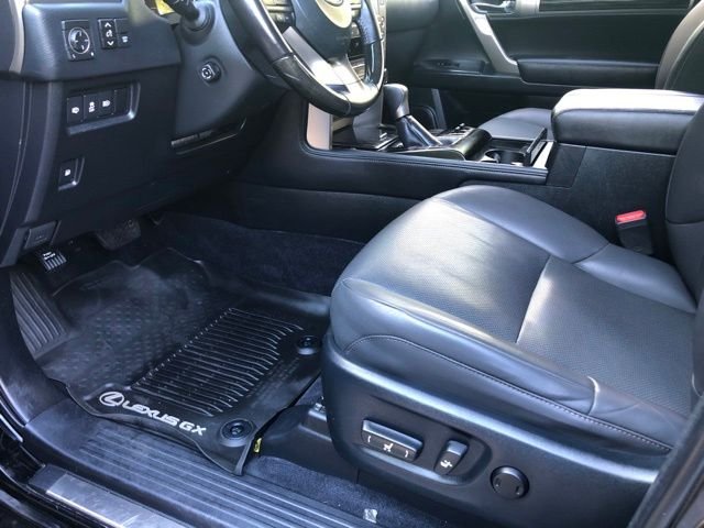 Used 2020 Black Lexus 460 image 22