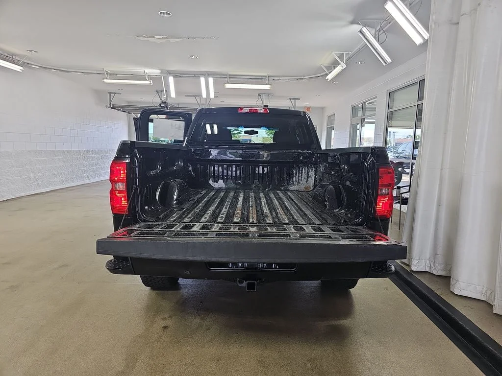 Used 2017 Black Chevrolet Custom image 15