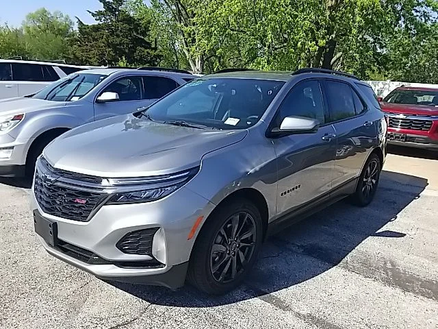 Used 2023 Gray Chevrolet RS image 12