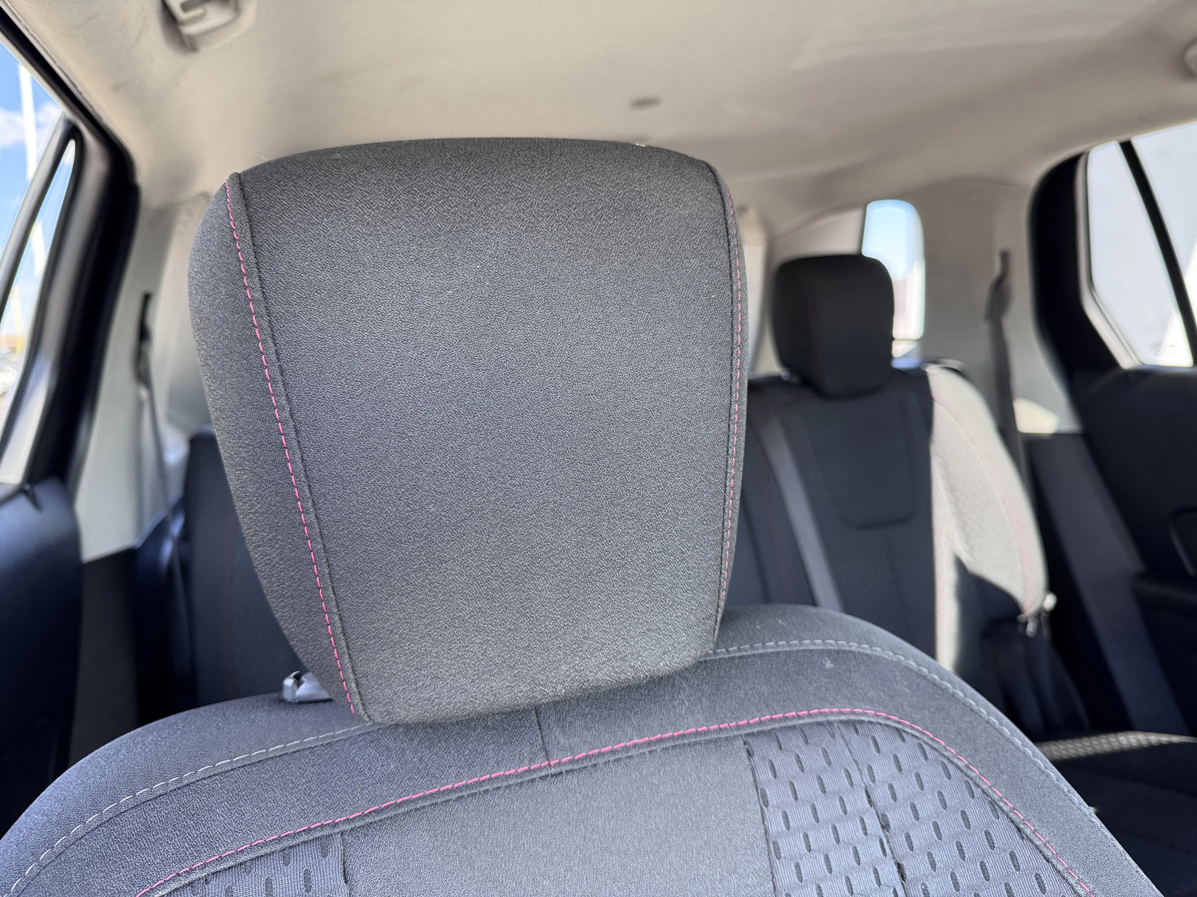Used 2013 Onyx Black GMC SLE image 48