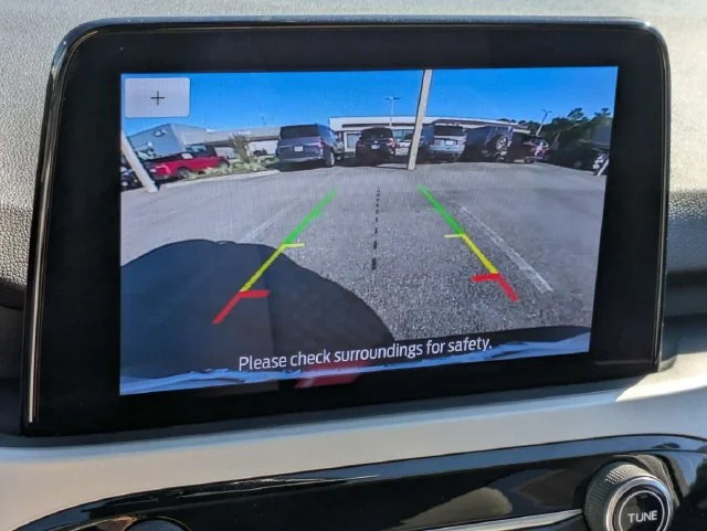 Certified Used 2022 White Ford SE image 20