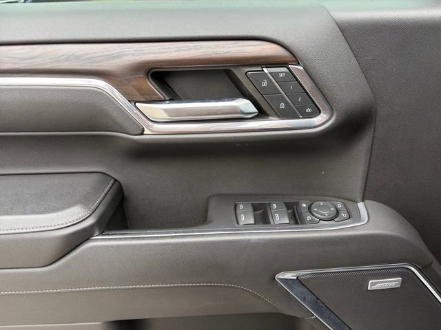 Used 2023 Sterling Metallic GMC SLT image 4