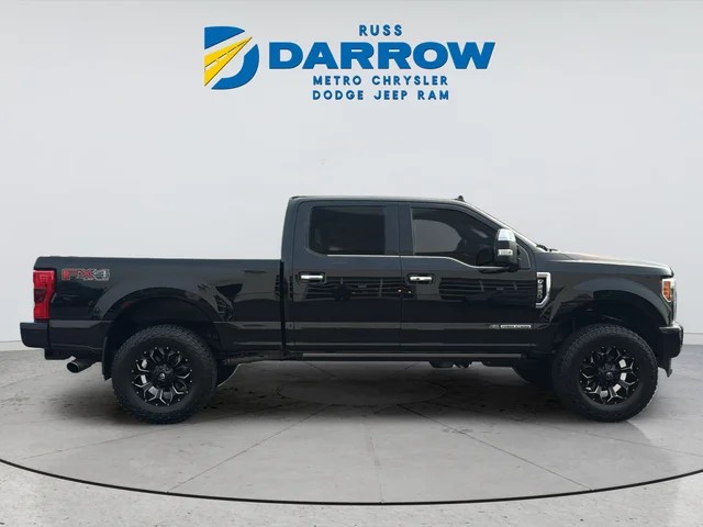 Used 2019  Ford Platinum image 6