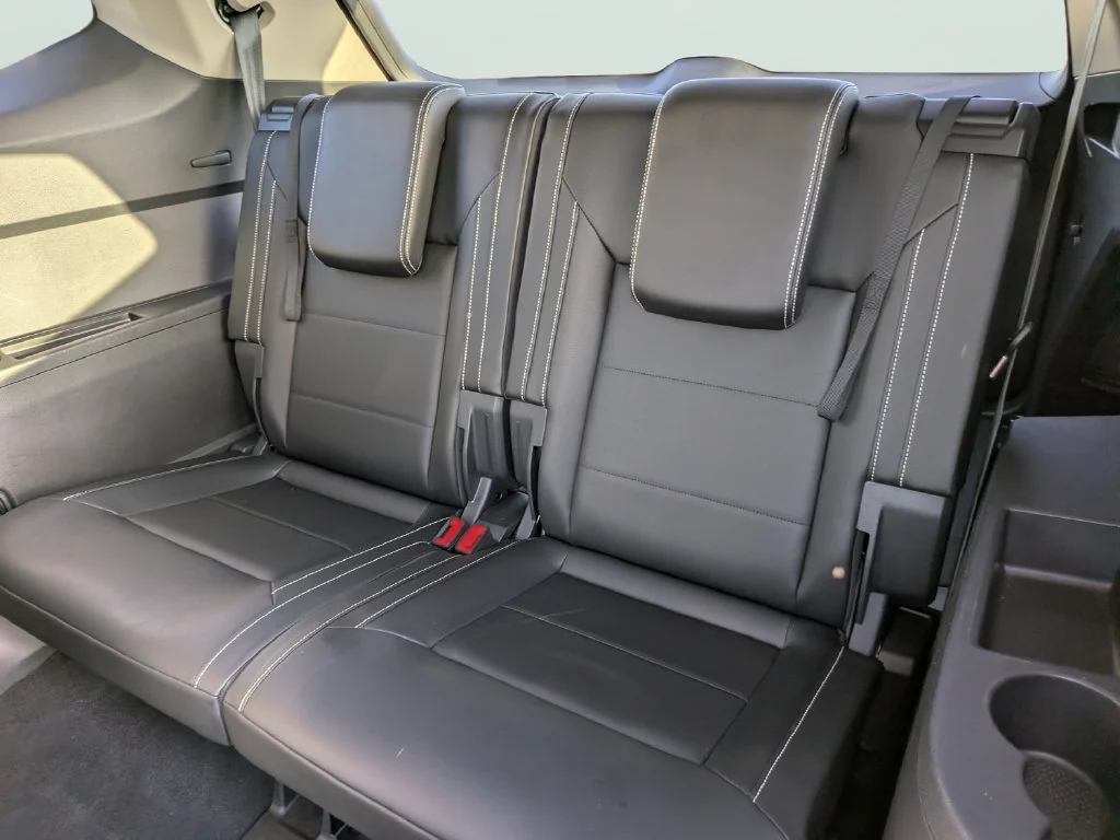 Used 2023 Gray Volkswagen 3.6L V6 SE w/Technology image 16