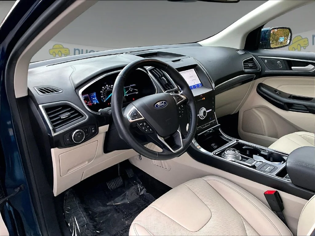 Used 2020 Green Metallic Ford Titanium image 8