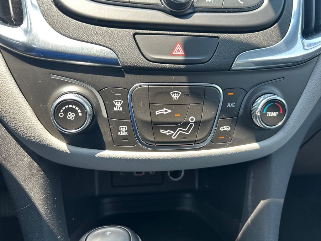 Used 2021 White Chevrolet LS image 23