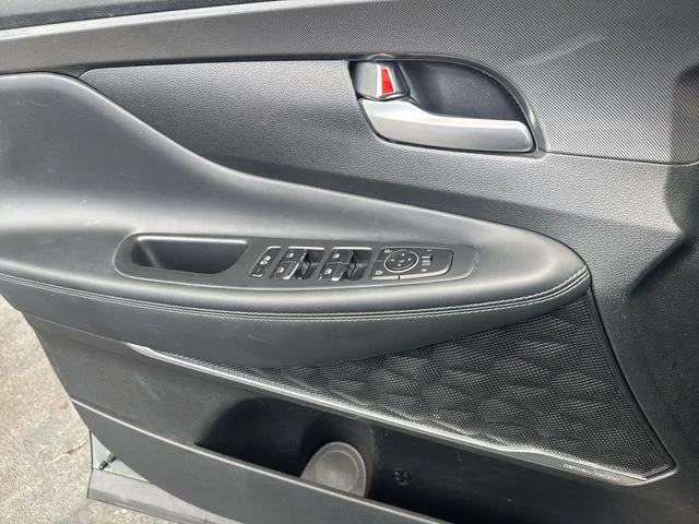 Used 2021 Gray Hyundai SEL image 29