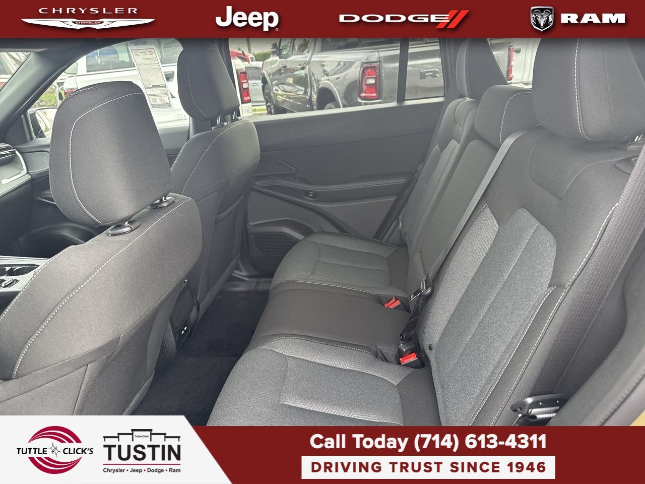 New 2027 41 Paint Jeep Laredo image 25