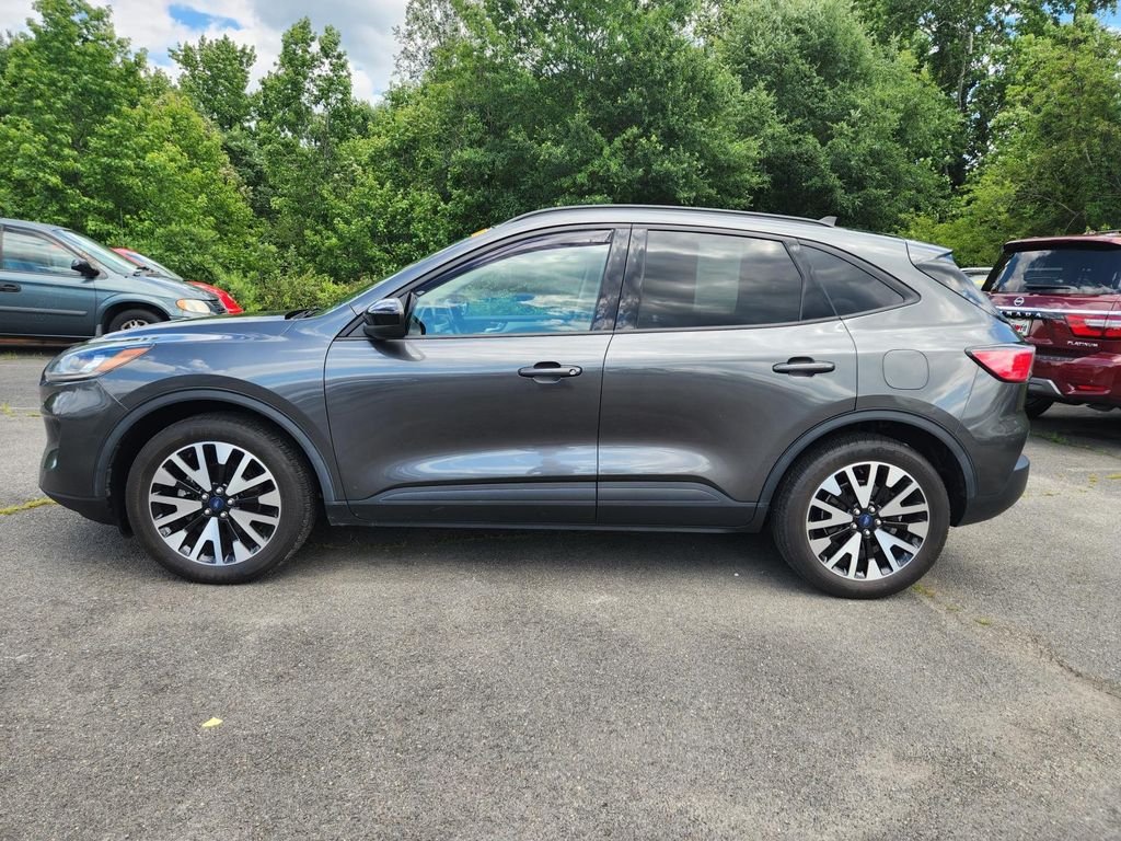Used 2020 Gray Ford SE Sport image 11